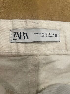 ZARA Off-White Denim Jeans